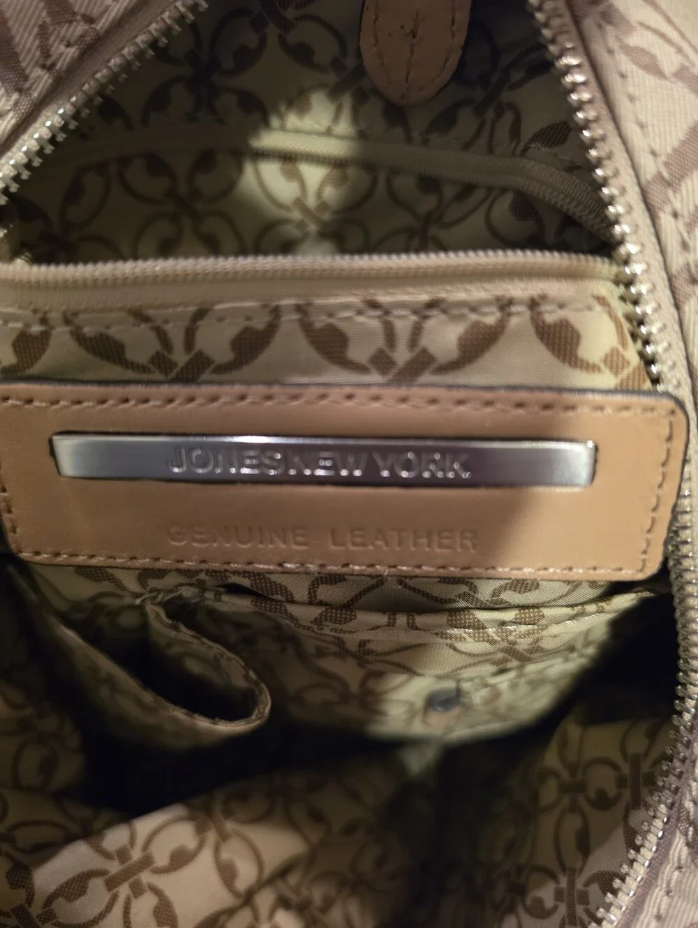 JONES NEW YORK - Backpack Bucket Style